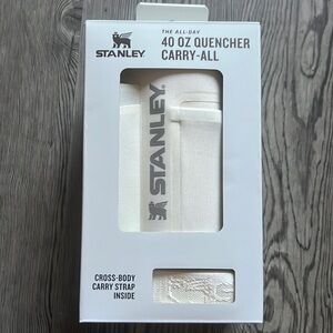 NWT—Stanley “The All-Day 40 OZ Quencher Carry-All”